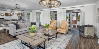 AMLI North Point Gallery 3