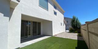 SPACIOUS HOME AVAILABLE IN DESERT COLOR! Gallery 43