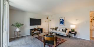 The Hanover Apartments Gallery 26