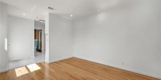 8447 Kittyhawk Gallery 6