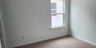 Room in 4 Bedroom Home at Godwit Ln Room in 4 Bedroom Home at Godwit Ln Gallery 31