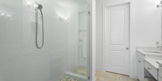 5143 Beckman Terrace Gallery 17