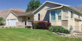 1602 E Breeze Dr Gallery 1