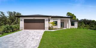Single family for rent in Port Charlotte. New construction. 3+Den/ 2 bath. City water. Gallery 1