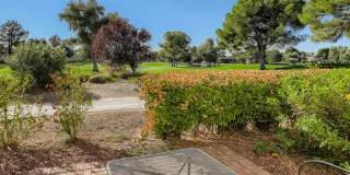 Beautifully partially furnished townhome in Las Vegas Country Club Gallery 13