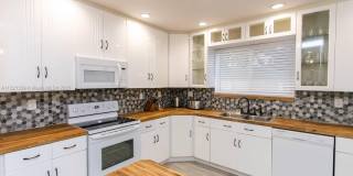 1120 N 13th Terrace Gallery 25