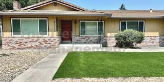 Very nice 3 Bed, 2 Bath, 1,919 Sqft Walnut Creek house available July 24th for lease ! Gallery 1