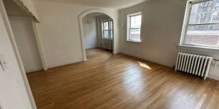 King Edward Annex Gallery 1