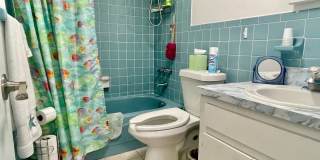 Available MAY - DEC 2026 Fully Furnished Turn Key 2 BR 2 BA inc Utilities Heart of Downtown Vero! 55+ Community Gallery 23