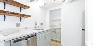 133 Caine Avenue Gallery 4