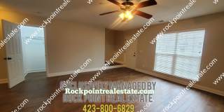3 Bedroom 2 Bath Townhouse Gallery 16