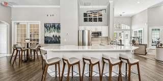 Knightsbridge at StoneyBrook Gallery 11