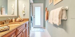 2715 MONTAGUE COURT E Gallery 29