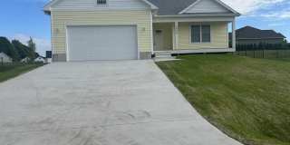 4499 LaMarche Circle Gallery 1