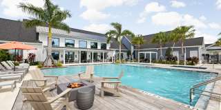 The Sophia Gallery 37