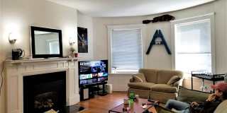 Nicely renovated 4 bed unit near BU and the Green Line. Gallery 32