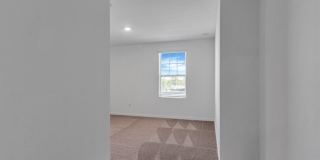 Like-New Ashton Woods Spacious 5BR 4BA, Prime Location Near I-4! Gallery 26