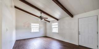 1402 Elyse Dr Gallery 6