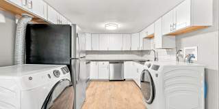 Beautifully Renovated 3 Bedroom Apartment with Private Balcony, In-Unit Laundry & A/C Gallery 1