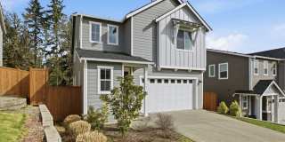Spacious 3-Bedroom Home in the Heart of Gig Harbor! Gallery 1