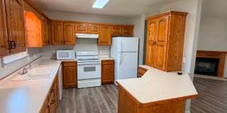 Nice 3 Bedroom 2 Bathroom Single Family Home in Joplin MO with Back Patio and two car garage!!! Gallery 7
