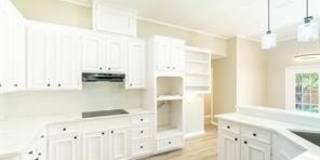 7005 Chiswick Drive Gallery 8