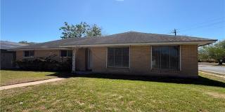 6022 Killarney Drive Gallery 1