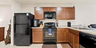 5893-A CREEKSIDE CROSSING Gallery 5