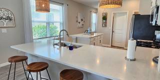 Annual Furnished or Seasonal Short-Term 4 Bedroom 2.5 Bathroom Home in Palmero! Gallery 24