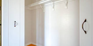 718 N Monterey St Gallery 31