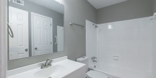 The LUX Seaside Gallery 27