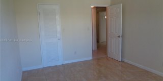450 Golden Isles Dr Gallery 22