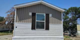 4 Erin Lane Gallery 1