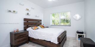 3165 Northeast 184th Street Gallery 18