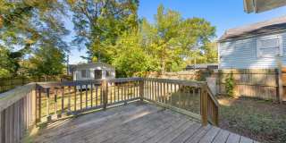 Lovely 3 bedroom bungalow close to downtown Durham! Gallery 14