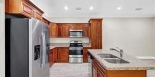 306 N 18th Court Gallery 1