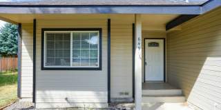 Three Bedroom Home in Hayden Gallery 1