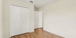 880 Vocelle Avenue Gallery 16