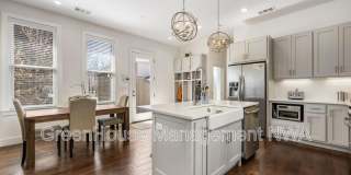 636 SW B ST Gallery 12