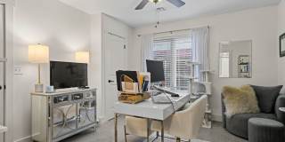 This luxurious townhouse on Cherry St. Gallery 12