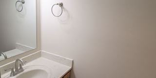 Spacious 3 bedroom duplex with 2.5 baths. Gallery 15