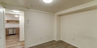 Whitney Gardens Gallery 28