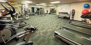 240 Riverside Dr. Gallery 8