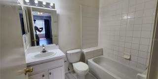 1317 THROCKMORTON DRIVE Gallery 23