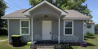 211 S Ash Ave Gallery 1