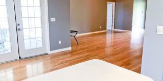 27655 Tennessee Street Gallery 10