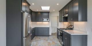 Panoramic SF Views, Elevated Cul-de-Sac Home in Eureka Valley Gallery 8