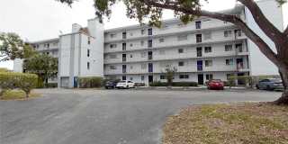 8720 N Sherman Cir Gallery 1