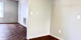 2213 Hanover St Gallery 9