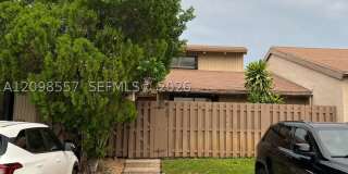 8102 SW 20th Ct Gallery 1
